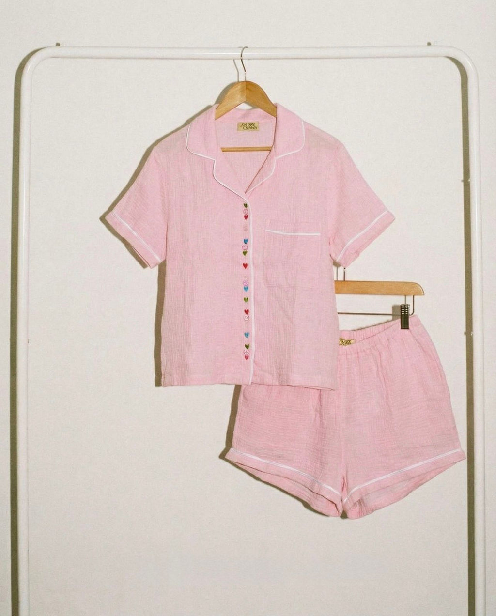 The Heart Trail Set In Pink